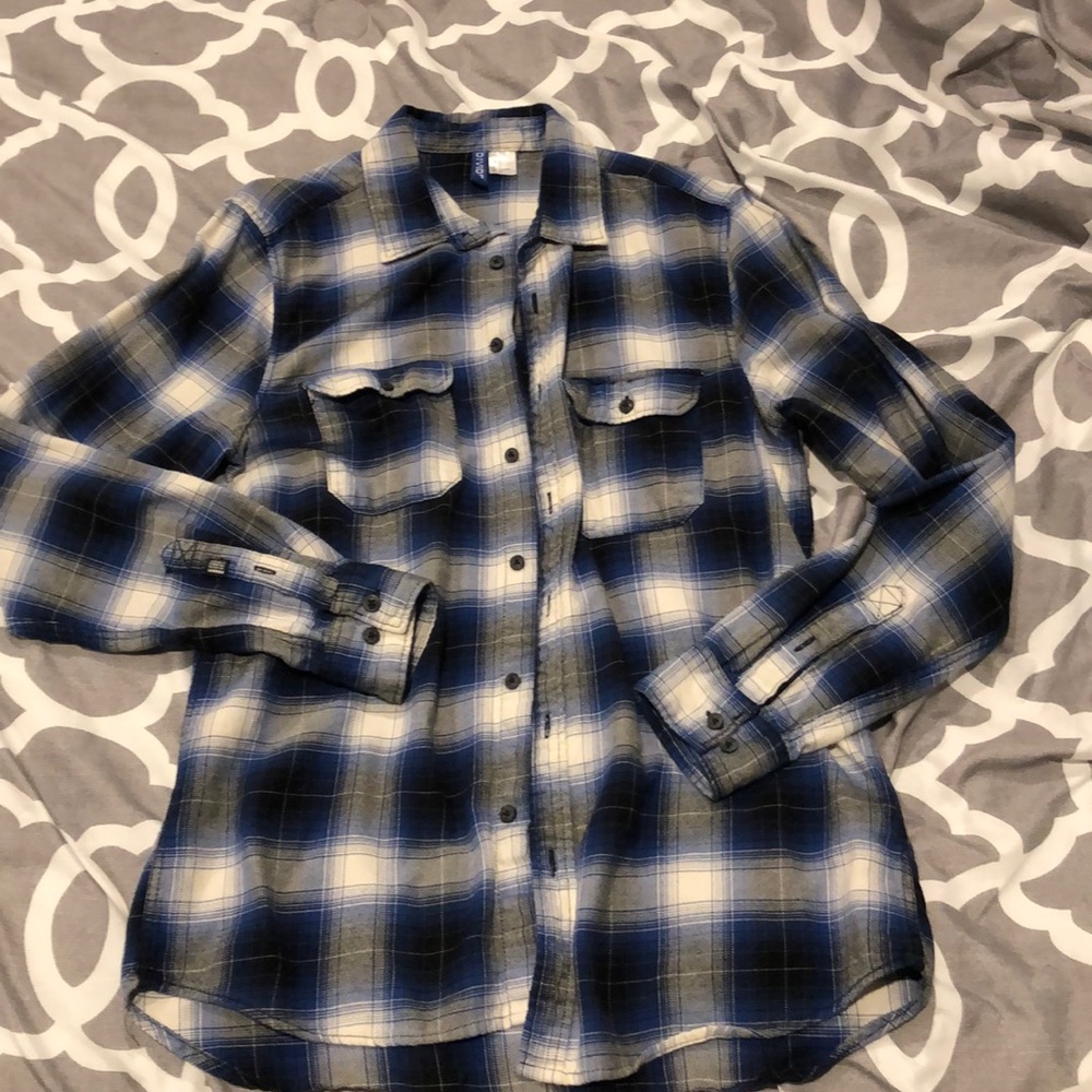 Long sleeve plaid button up